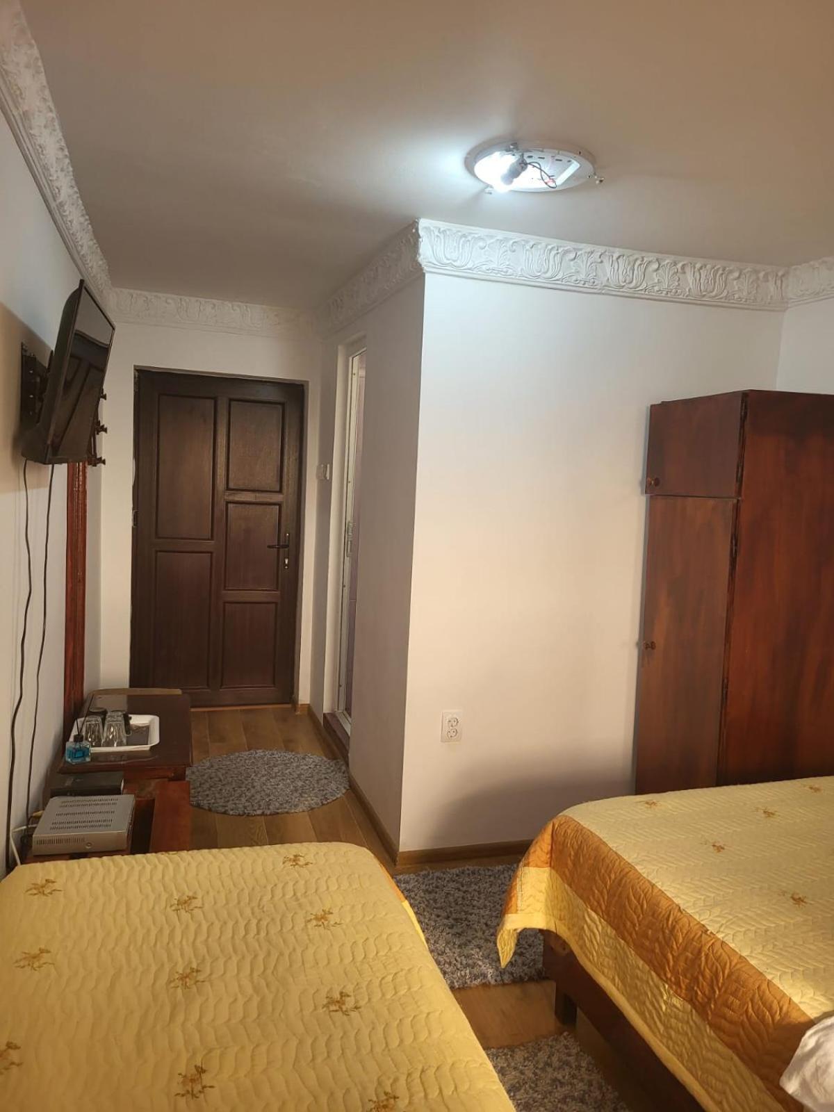 Motel Orion Obrejita Kültér fotó